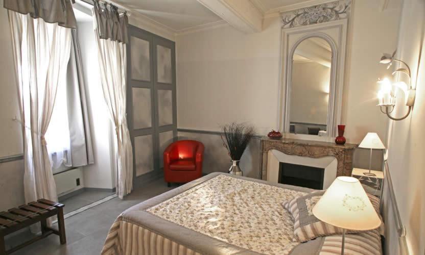 La Garbure Hotel Châteauneuf-du-Pape Quarto foto
